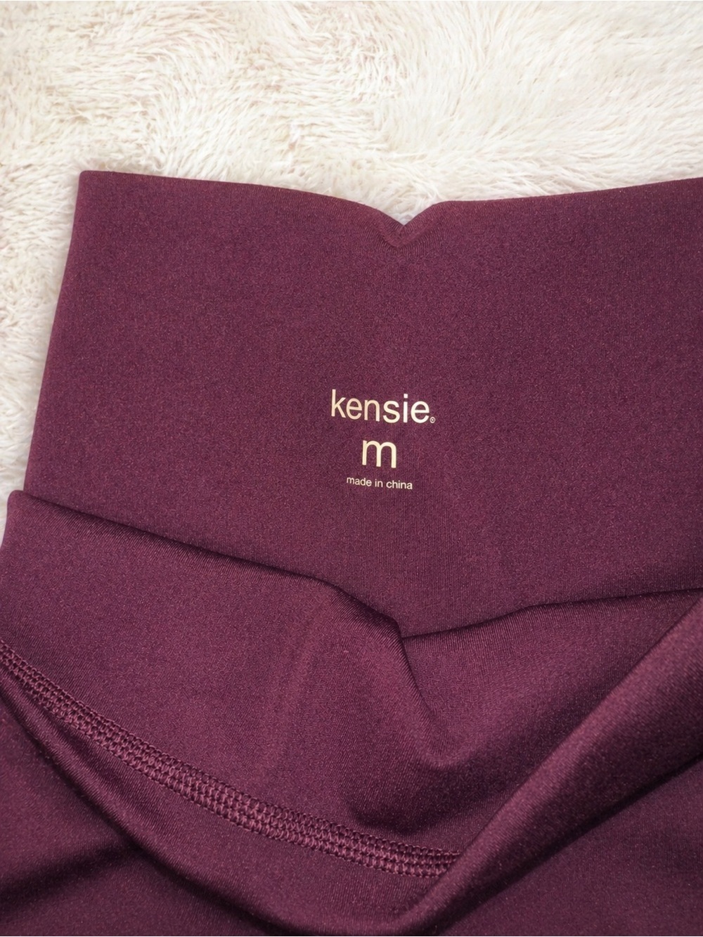 Kensie High Rise Burgundy Leggings Medium | Yoga Pants Athleisure Workout Active - Picture 2 of 3